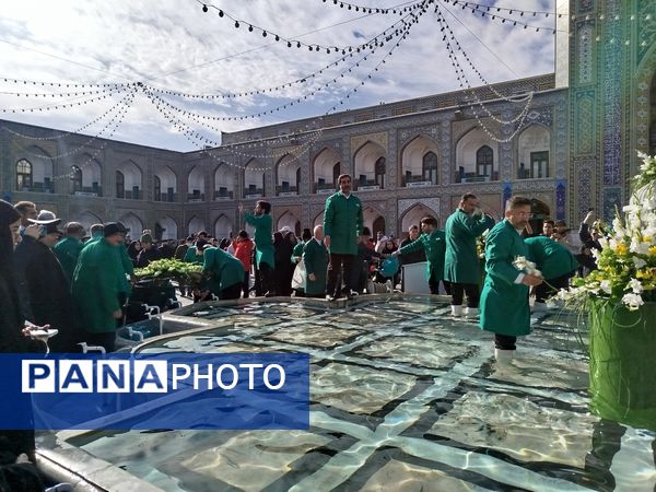 مشهد مقدس در تب‌وتاب جشن ولادت نخستین امام شیعیان  