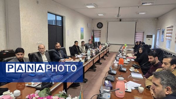 نشست هم‌اندیشی دبیران کانون‌های فرهنگی و انجمن‌های علمی پردیس آیت الله خامنه‌ای گرگان