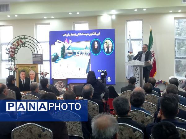 کلنگ نخستین مدرسه زنده‌یاد پیام راهب در قمصر به زمین زده شد