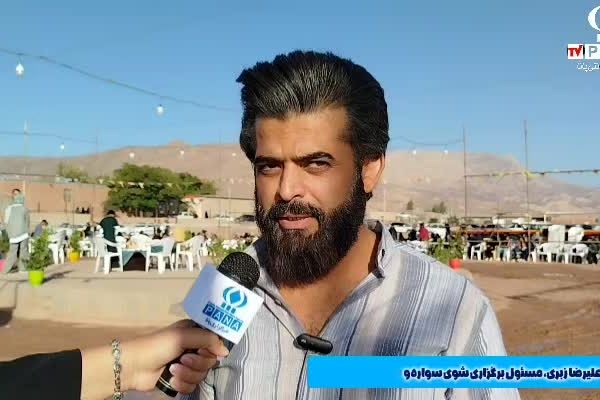 «شو سواره و دست‌گردان هوتک به مناسبت ولادت پیامبر (ص) برگزار شد