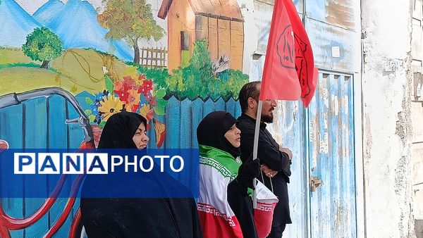 تشییع پیکر دو تن از شهدای جنگ تحمیلی رژیم صهیونیستی همزمان با مراسم تاسوعای حسینی ، در شهرستان ملارد