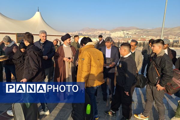 بدرقه کاروان راهیان نور دانش‌آموزی شهرستان پردیس