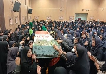 بوی عطر شهدا دوباره شهر را پر کرد 