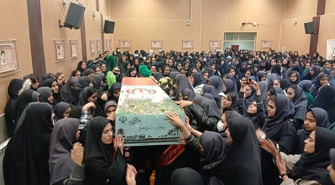 بوی عطر شهدا دوباره شهر را پر کرد 