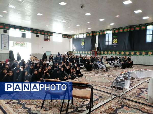 مراسم ولادت حضرت فاطمه(س)در حسینیه حسینی روستا ارغا شهرستان خلیل آباد 