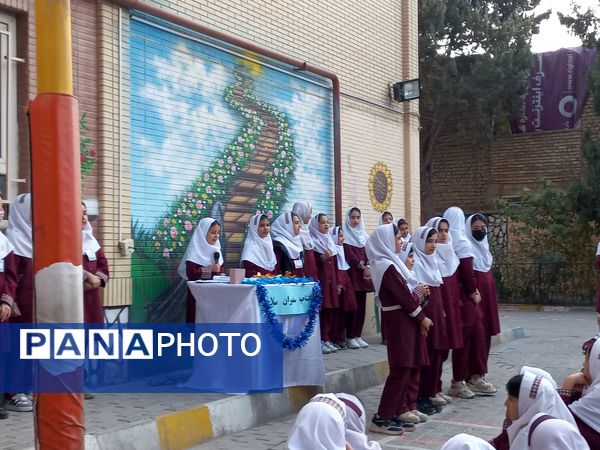 جلسه توجیهی  سفیران سلامت دبستان دخترانه شطیطه۲