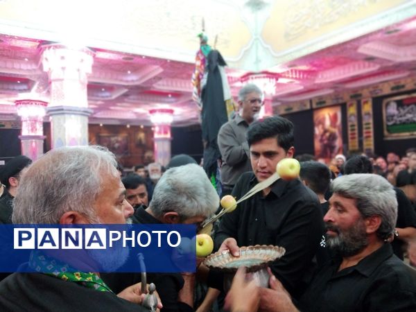 مراسم کهن علم گردانی و علم بندان در بیرجند 