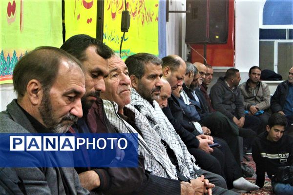 گرامیداشت یاد و خاطره ۱۵ شهید والامقام روستای مومن آباد قم