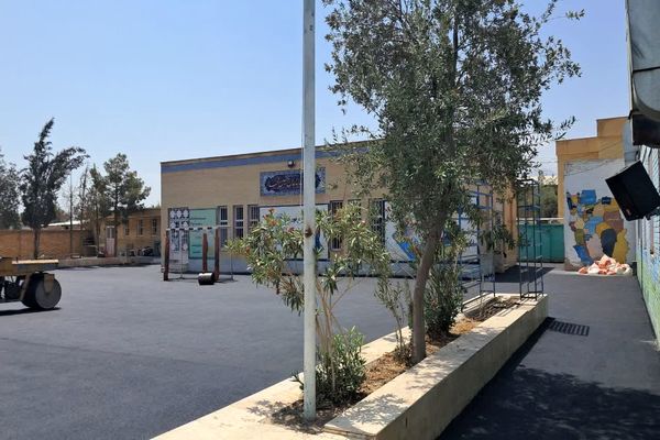 اجرای پروژه مهر در دبستان شهید شاهرودیان راوند؛ آمادگی برای آغاز سال تحصیلی جدید