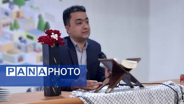 جشن آغاز سال تحصیلی و گرامیداشت هفته دفاع مقدس در دبستان زهرای اطهر