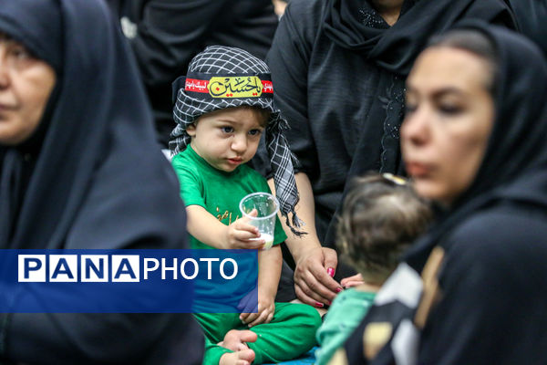 همایش شیرخوارگان حسینی (ع) در ارومیه
