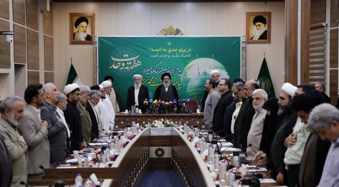 وحدت شیعه و سنی یک فرهنگ قرآنی و اهل بیتی است، نه ابتکار کشور ما