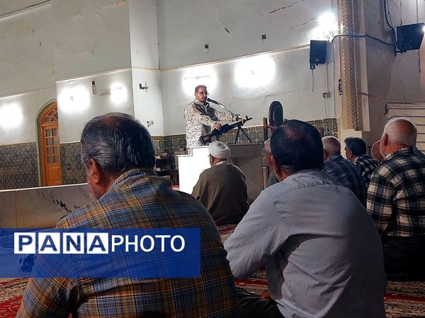  کارگاه تخصصی سلاح‌شناسی سنگین در مسجد جامع کاشمر همزمان با هفته دفاع مقدس