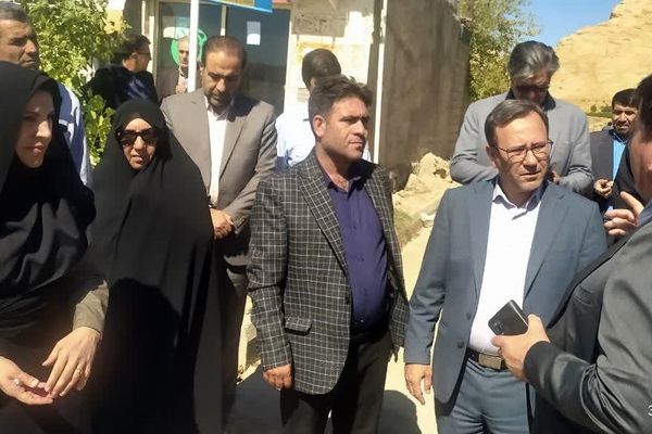 تأکید مقامات لرستان بر تکمیل زنجیره ارزش در بازدید از محل جشنواره ملی انار تنگ سیاب