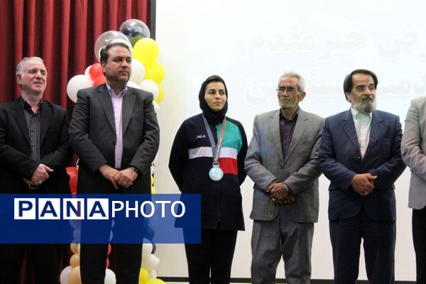 مراسم استقبال مهناز حسن زاده ورزشکار نیشابوری مسابقات کاتای کاراته المپیک ۲۰۲۵ ناشنوایان
