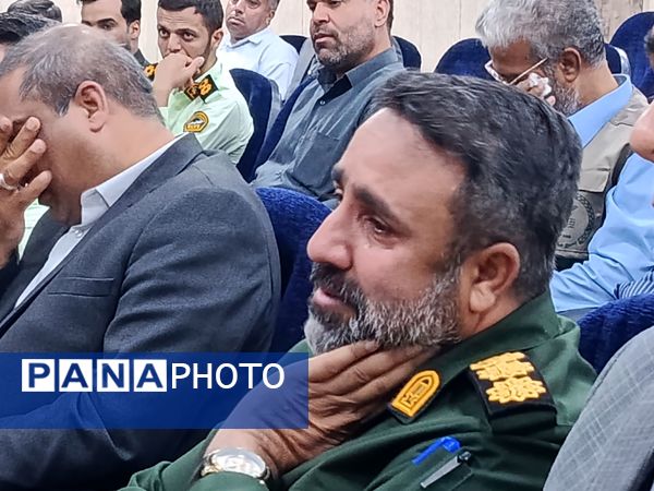 یادواره شهدای فرهنگی و دانش‌آموز شهرستان حاجی آباد