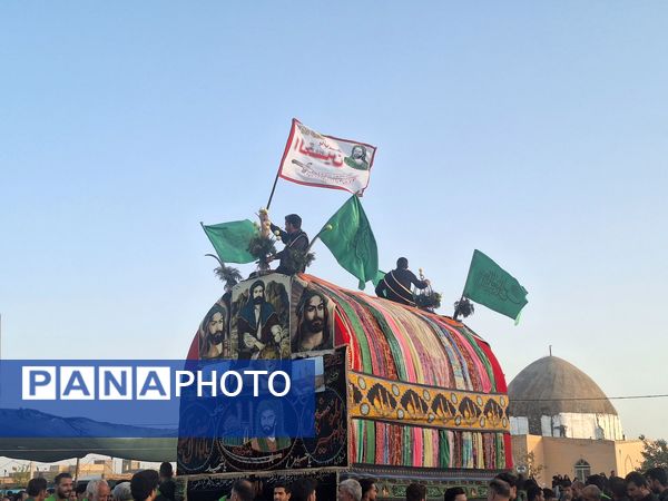 شکوه نخل‌گردانی در گناباد؛ تصویری از عشق و ارادت در محرم