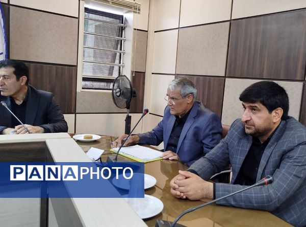 برگزاری سومین جلسه شورای آموزش و پرورش شهرستان ملارد با حضور مسئولان شهرستان ملارد