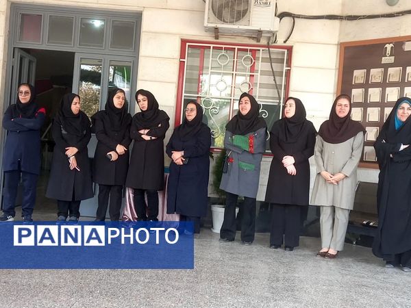 اولین روز مهر در دبیرستان آرمینه مصلی نژاد ناحیه ۶ مشهد 