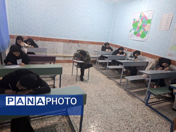 امتحانات نوبت اول در مدرسه برادران رحمانی خلیل آباد