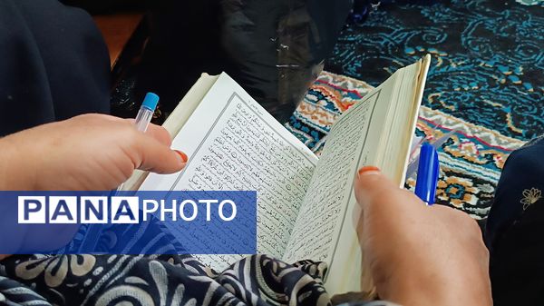 جلسات تفسیر قرآن در منازل مردم شهرستان مارگون