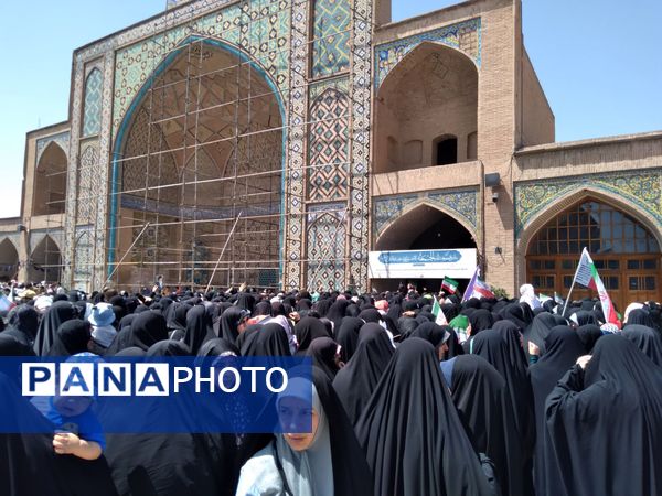 راهپیمایی مردم قزوین در جمعه خشم ونصر 