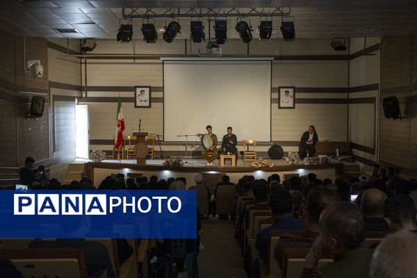 مراسم بزرگداشت روز معلم در جوانرود