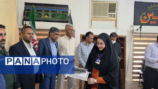 فرمانداری حاجی‌آباد و قلم‌های امید نگاهی به آینده رسانه و توسعه در سایه روز خبرنگار