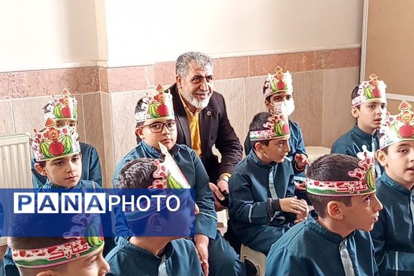 شکوه شب یلدا در مدرسه پیامبر اعظم (ص) فیروزکوه