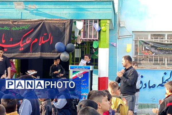 طنین نوای عشق و عزا؛ مراسم عزاداری دهه دوم فاطمیه در مدارس بهارستان‌دو
