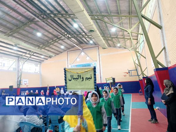 روزی پر نشاط و جان تازه در رگ‌های مدرسه