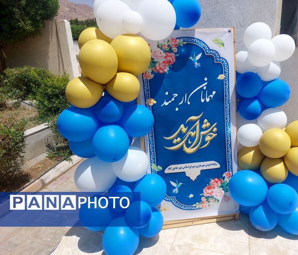 افتتاح زمین‌های فوتسال و بازی کودکان و والیبال پارک بانوان حاجی آباد  