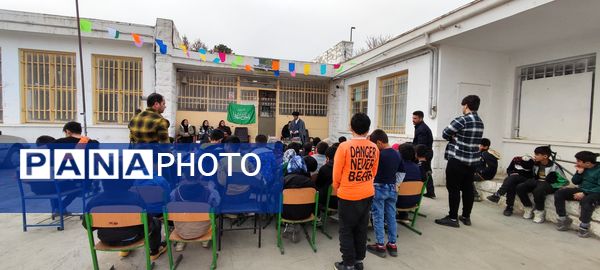 برگزاری جشن روز پدر به‌مناسبت ولادت حضرت علی(ع) در مدرسه ۱۲ فروردین کارخانه قند شیروان