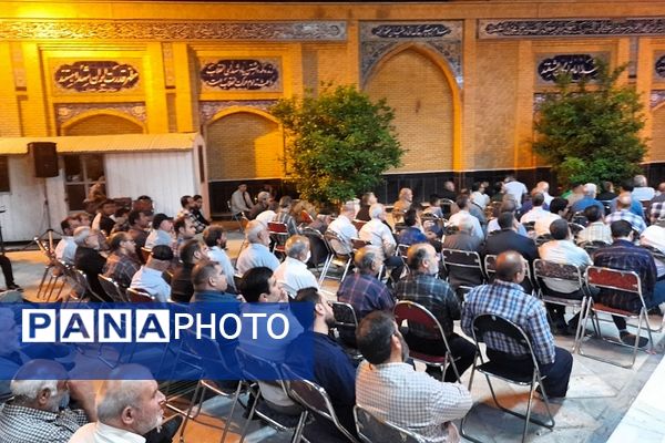 اجلاسیه شهدای دانش‌آموزی استان تهران در حسینه ثارالله شهرستان ورامین