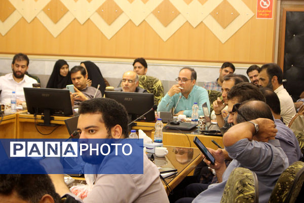 نشست خبری سرپرست اداره‌کل آموزش و پرورش قم به‌مناسبت روز معلم