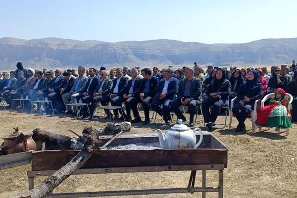 انقلاب دیجیتال در سیاه‌چادرها؛ پست فارس تجارت الکترونیک عشایر را کلید زد