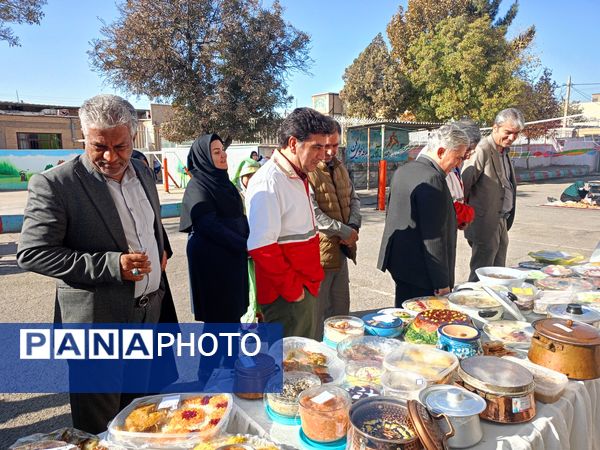  افتتاحیه پارک سلامت و آغاز به کار سفیران محیط یار  دبستان بنت الهدی صدر