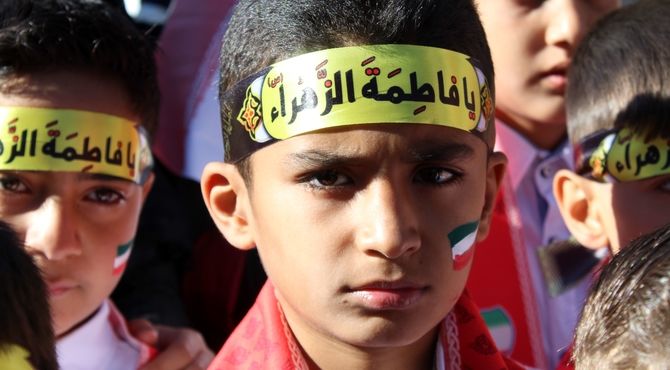 گذری بر راهپیمایی ۱۳ آبان در نیشابور 