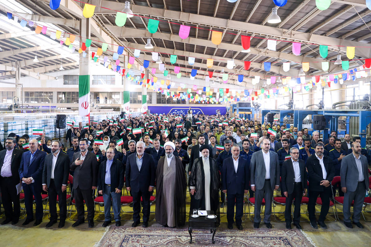 جشن احیای 201 واحد راکد تولیدی و صنعتی در استان سمنان