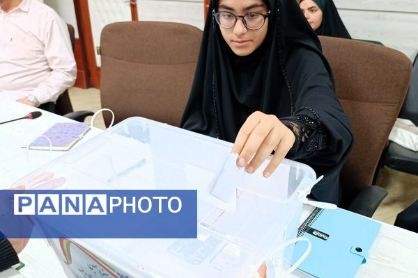 انتخابات شورای دانش‌آموزی منطقه ملارد 