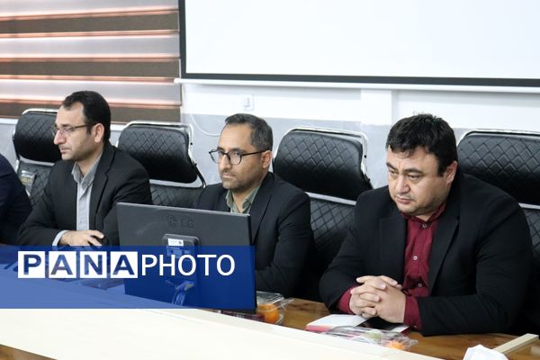 گردهمایی تخصصی مدیران مدارس ابتدایی شهرستان راز و جرگلان با معاون آموزش ابتدایی اداره‌کل استان و روسای ادارات