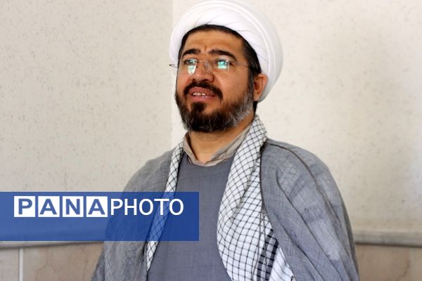 نشست بصیرتی و تربیتی با محوریت عفاف و حجاب در اداره آموزش و پرورش شهرستان اسلامشهر