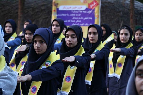 پیش اردوی ملی تشکیلات پیشتازان دختر استان کرمان
