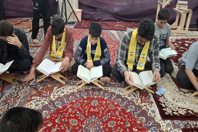 پرواز تا آسمان در مسجد حضرت زینب شهرکرد 