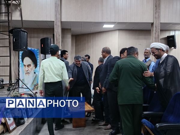 یادواره شهدای فرهنگی و دانش‌آموز شهرستان حاجی آباد