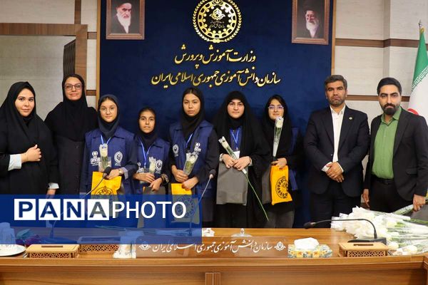 گرامیداشت روز خبرنگار در سازمان دانش‌آموزی؛ تجلیل از خبرنگاران دانش‌آموز پانا شهرستانهای تهران با حضور وزیر آموزش و پرورش