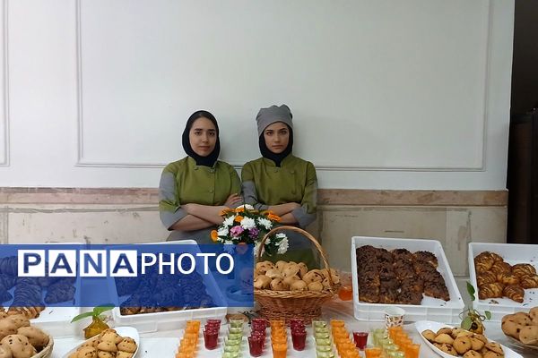 نشست تخصصی کارشناسان فنی و حرفه ای و کاردانش استان تهران در اسلامشهر