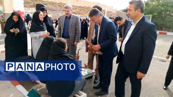 جشن جوانه‌ها در مدرسه دخترانه شهید رجایی اهر