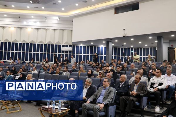 برترین‌های ورزش خراسان‌رضوی در آیین نشان کاوه معرفی شدند