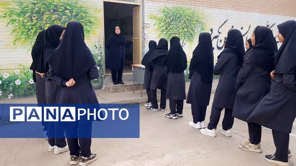 آیین بازگشایی مدارس در مدرسه گلشاد روستای کاهه